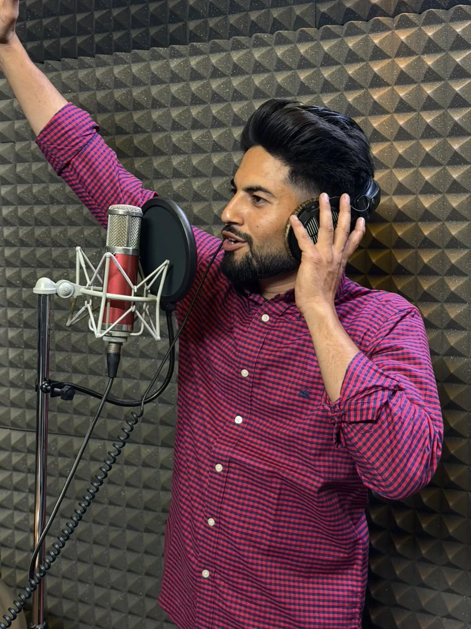 Prabh Sheron professional artist profile